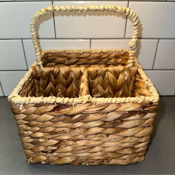 Wicker Basket Caddy - Picture 5 of 6